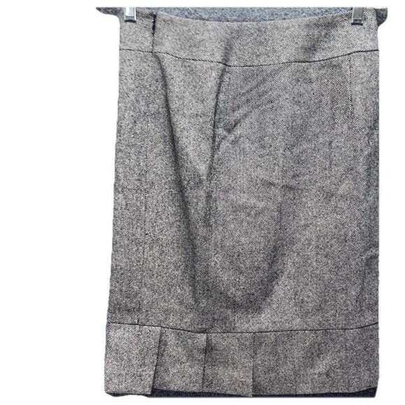 The Limited Women’s Gray Wool Silk Blend Skirt – Pleated Hem, Size 2 - Picture 2 of 9